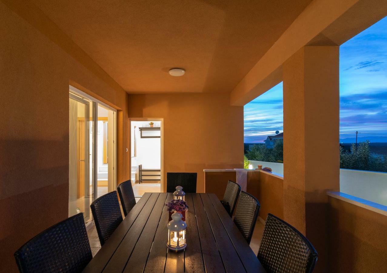 Villa Village Idylle With Heated Pool, Sauna, Jacuzzy And Private Parking Sukošan Exteriör bild